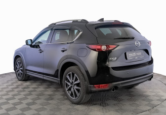 Подержанный автомобиль Mazda CX-5 2017 года (7 фото)