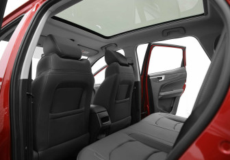 Подержанный автомобиль Kaiyi X3 Pro 2024 года (19 фото)