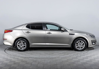 Подержанный автомобиль Kia Optima Sedan 2014 года (4 фото)