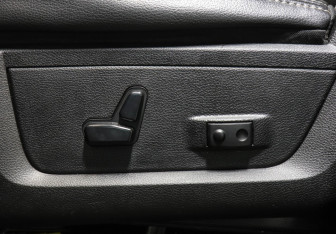 Подержанный автомобиль Dodge RAM 2013 года (12 фото)