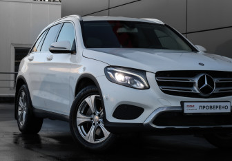 Подержанный автомобиль Mercedes-Benz GLC Coupe 2016 года (20 фото)