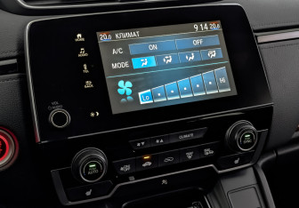 Подержанный автомобиль Honda CR-V 2021 года (26 фото)