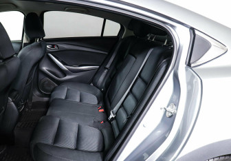Подержанный автомобиль Mazda 6 Sedan 2014 года (17 фото)