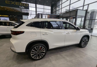Новый Exeed TXL 2025 (4 фото)