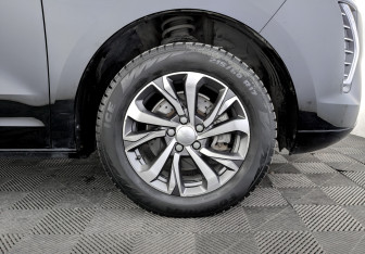 Подержанный автомобиль Haval Jolion 2023 года (18 фото)