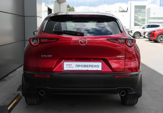 Подержанный автомобиль Mazda CX-30 2021 года (6 фото)
