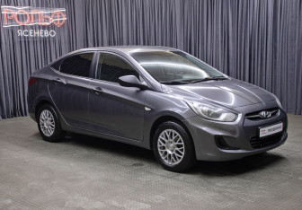 Подержанный автомобиль Hyundai Solaris Sedan 2012 года (3 фото)