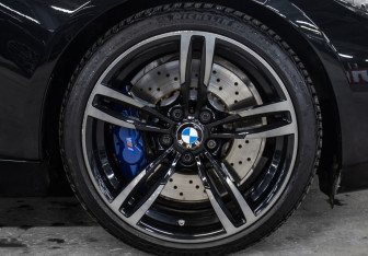 Подержанный автомобиль BMW M2 2019 года (29 фото)