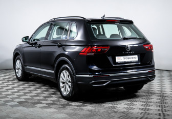 Подержанный автомобиль Volkswagen Tiguan 2020 года (7 фото)