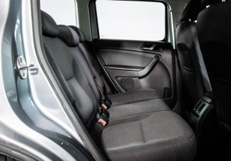 Подержанный автомобиль Skoda Yeti 2012 года (9 фото)