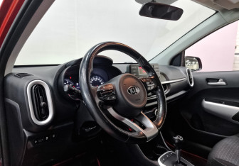 Подержанный автомобиль Kia Picanto 2017 года (15 фото)
