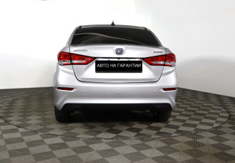 Подержанный автомобиль Changan Alsvin 2023 года (4 фото)