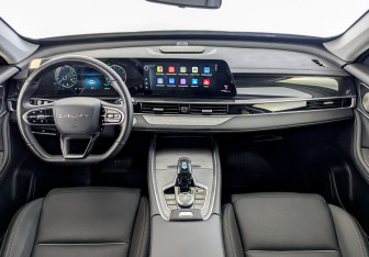 Подержанный автомобиль Chery Tiggo 7 Pro Max 2025 года (14 фото)