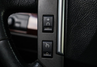 Подержанный автомобиль Land Rover Freelander 2007 года (18 фото)