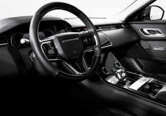 Подержанный автомобиль Land Rover Range Rover Velar 2022 года (14 фото)