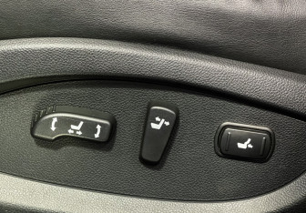 Подержанный автомобиль Infiniti FX 2009 года (15 фото)