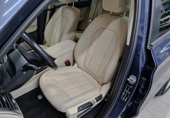 Подержанный автомобиль BMW X3 2019 года (20 фото)