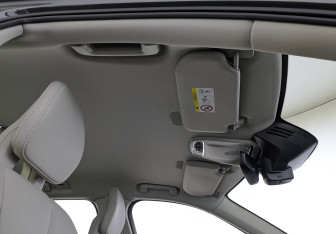 Подержанный автомобиль Volvo XC90 2017 года (22 фото)