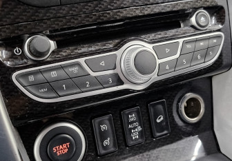 Подержанный автомобиль Renault Koleos 2013 года (28 фото)