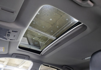 Подержанный автомобиль Lexus ES 2014 года (18 фото)