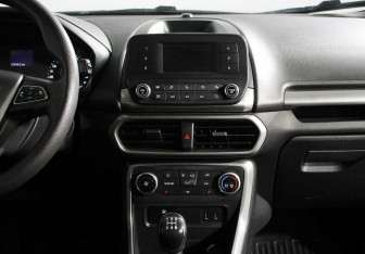 Подержанный автомобиль Ford EcoSport 2019 года (10 фото)