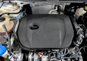 Подержанный автомобиль Omoda C5 2024 года (9 фото)