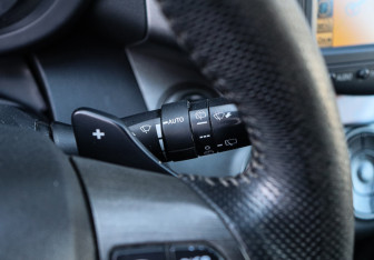 Подержанный автомобиль Toyota RAV4 2010 года (20 фото)