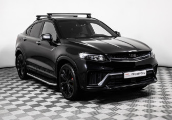 Подержанный автомобиль Geely Tugella 2023 года (3 фото)