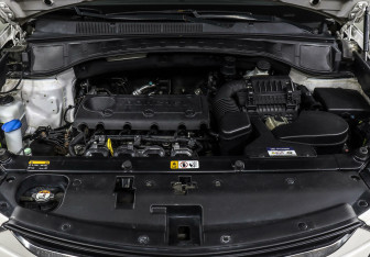 Подержанный автомобиль Hyundai Santa Fe 2013 года (6 фото)