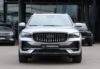 Подержанный автомобиль Geely Monjaro 2023 года (2 фото)