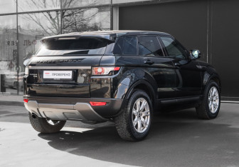 Подержанный автомобиль Land Rover Range Rover Evoque 2013 года (4 фото)