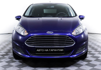 Подержанный автомобиль Ford Fiesta Hatchback 2018 года (2 фото)