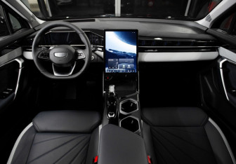 Новый Geely Atlas 2025 (19 фото)