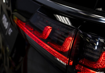 Подержанный автомобиль Voyah Dream 2023 года (38 фото)