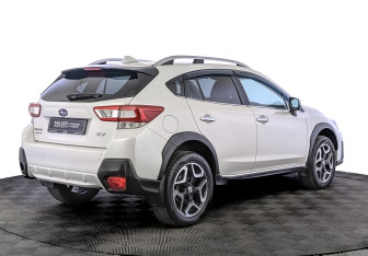 Подержанный автомобиль Subaru XV 2018 года (5 фото)