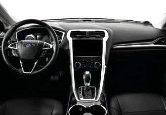 Подержанный автомобиль Ford Mondeo Sedan 2016 года (7 фото)