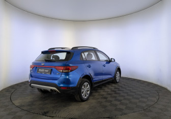 Подержанный автомобиль Kia Rio Hatchback 2019 года (5 фото)