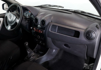 Подержанный автомобиль LADA (ВАЗ) Largus Wagon 2014 года (7 фото)