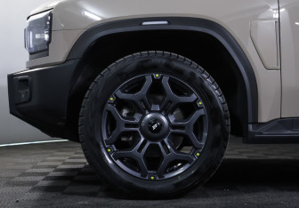 Подержанный автомобиль Jetour T2 2025 года (30 фото)