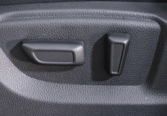 Подержанный автомобиль Mitsubishi Eclipse Cross 2019 года (15 фото)