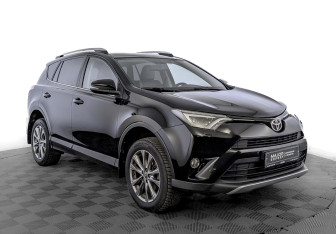 Подержанный автомобиль Toyota RAV4 2019 года (3 фото)