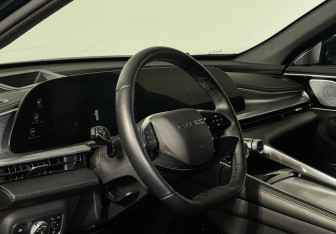 Подержанный автомобиль Exeed TXL 2023 года (13 фото)