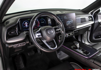 Подержанный автомобиль GAC GS8 2023 года (13 фото)
