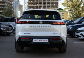 Новый Nissan Pathfinder 2026 (9 фото)