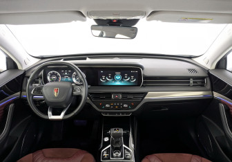 Подержанный автомобиль Hongqi HS5 2022 года (14 фото)