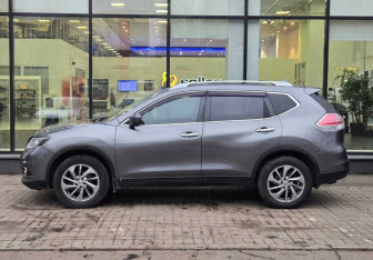 Подержанный автомобиль Nissan X-Trail 2018 года (5 фото)