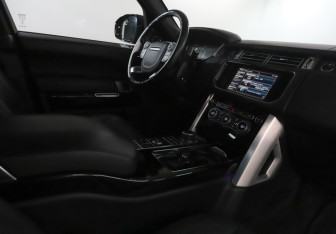 Подержанный автомобиль Land Rover Range Rover 2015 года (9 фото)
