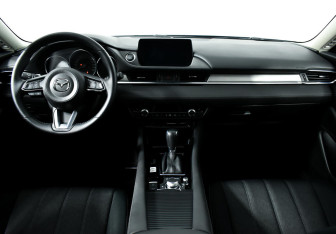 Подержанный автомобиль Mazda 6 Sedan 2020 года (10 фото)