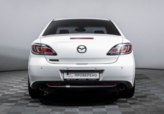 Подержанный автомобиль Mazda 6 Sedan 2010 года (6 фото)