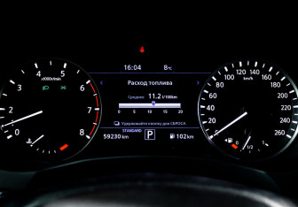 Подержанный автомобиль Infiniti QX50 2018 года (11 фото)